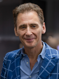 Poträttbild av David Lagercrantz