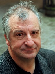 Poträttbild av Douglas Adams